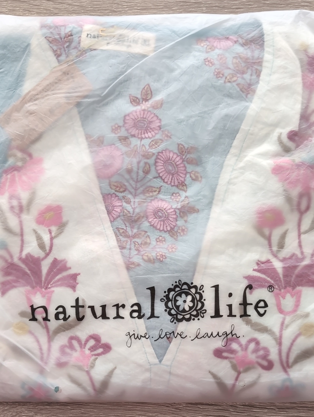Natural Life Embroidered Stella V-neck Dress- XL - Picture 2 of 7